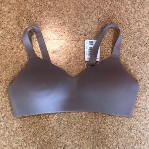The hold true bra